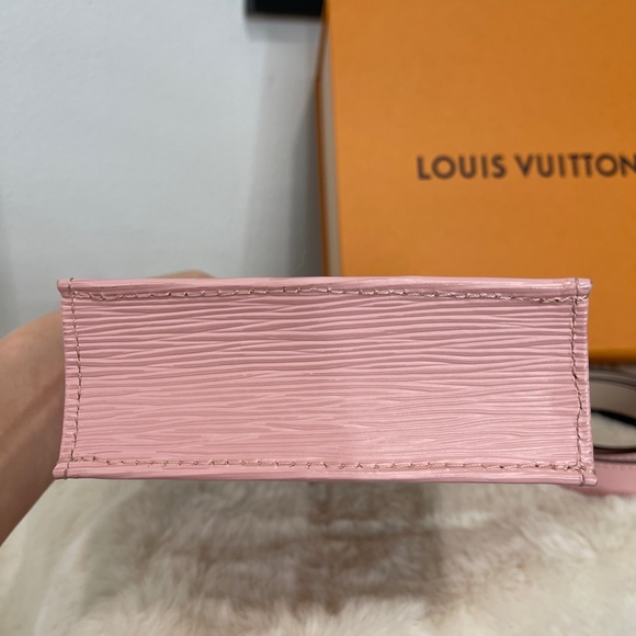 Authentic Petit Sac Plat in Pink Epi Leather - Picture 4 of 4